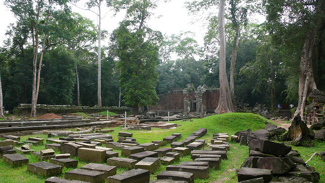 Angkor Wat - Ta Prohm Graveyard - Atlas Blog